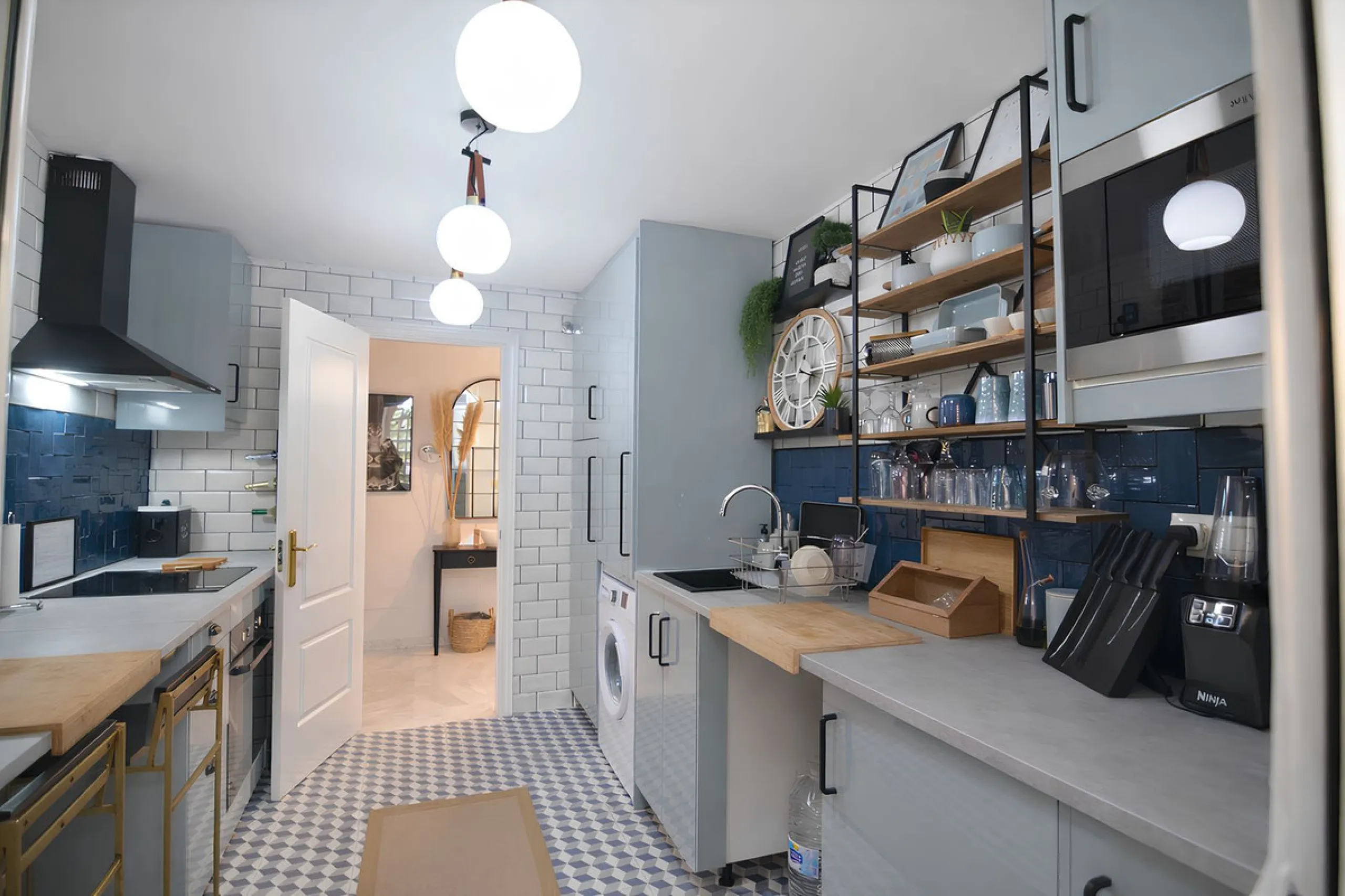 Apartment - Middle Floor Apartment в продаже в Mijas, Málaga. В доме 2 спален и 2 ванных комнат. Площадь дома 89 м²