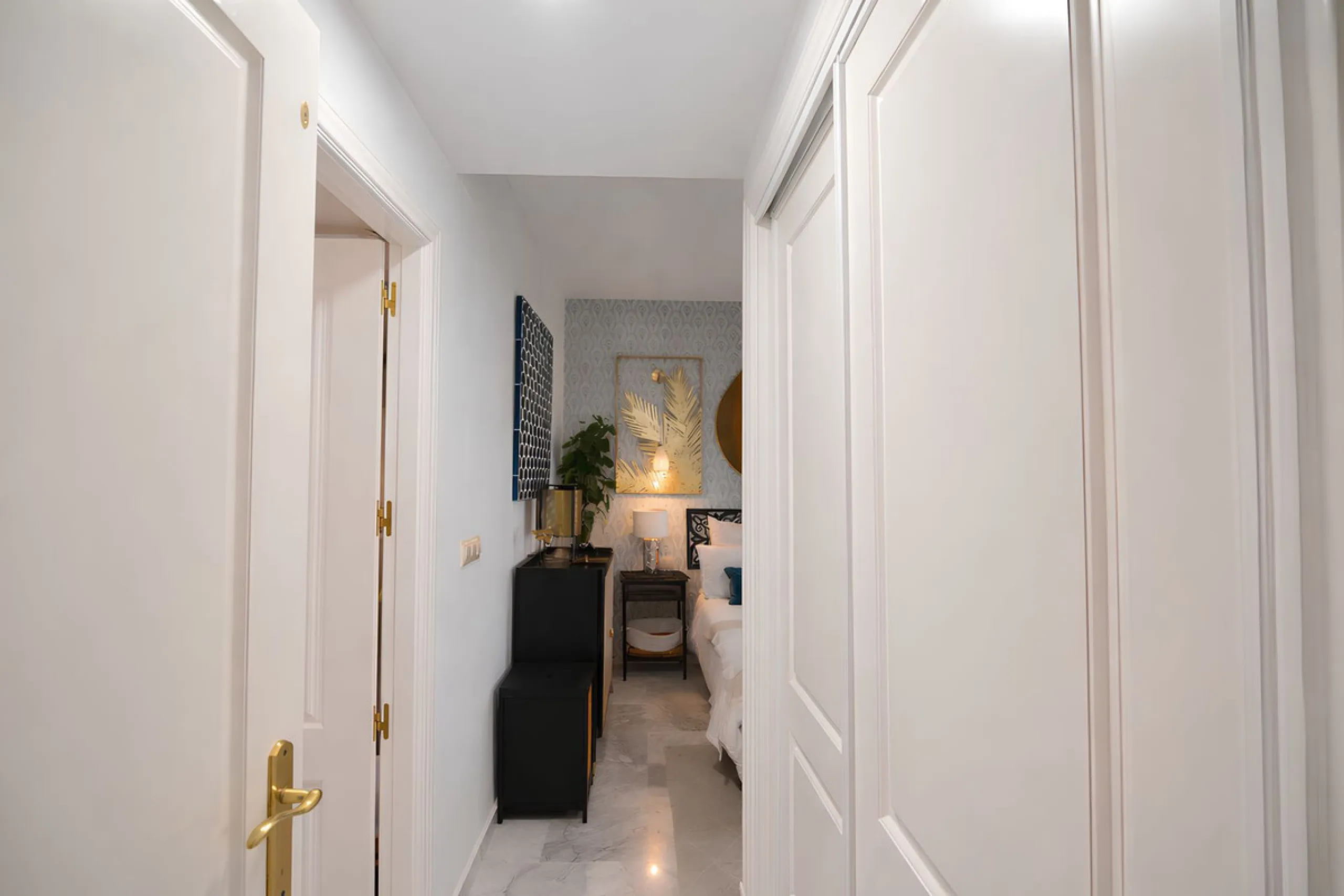 Apartment - Middle Floor Apartment в продаже в Mijas, Málaga. В доме 2 спален и 2 ванных комнат. Площадь дома 89 м²
