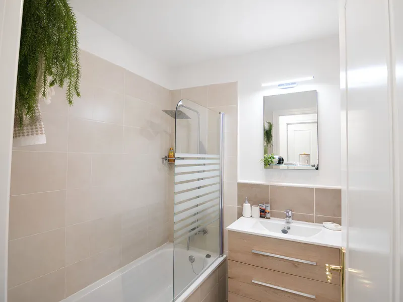 Apartment - Middle Floor Apartment в продаже в Mijas, Málaga. В доме 2 спален и 2 ванных комнат. Площадь дома 89 м²