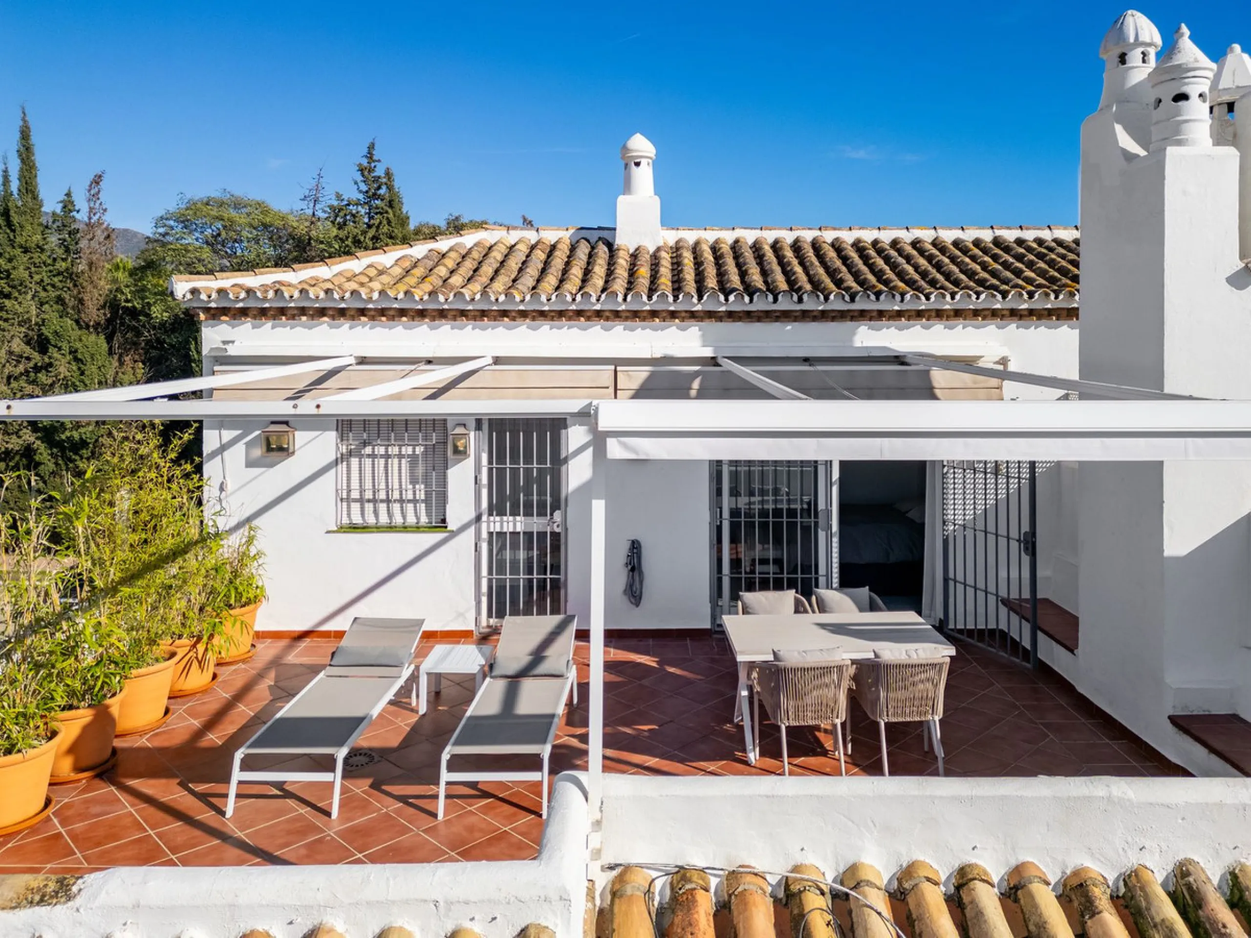 Located in the prestigious area of Nagüeles, Marbella, this elegant 3-bedroom, 3-bathroom duplex apartment occupies the first and second (top) floors of the sought-after Urb. Pueblo Bermejo, offering privacy, comfort, and an exceptional residential settin