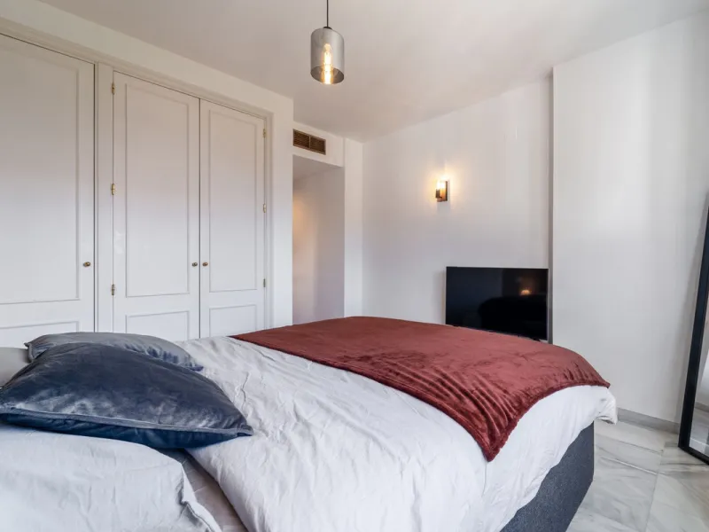 Located in the prestigious area of Nagüeles, Marbella, this elegant 3-bedroom, 3-bathroom duplex apartment occupies the first and second (top) floors of the sought-after Urb. Pueblo Bermejo, offering privacy, comfort, and an exceptional residential settin