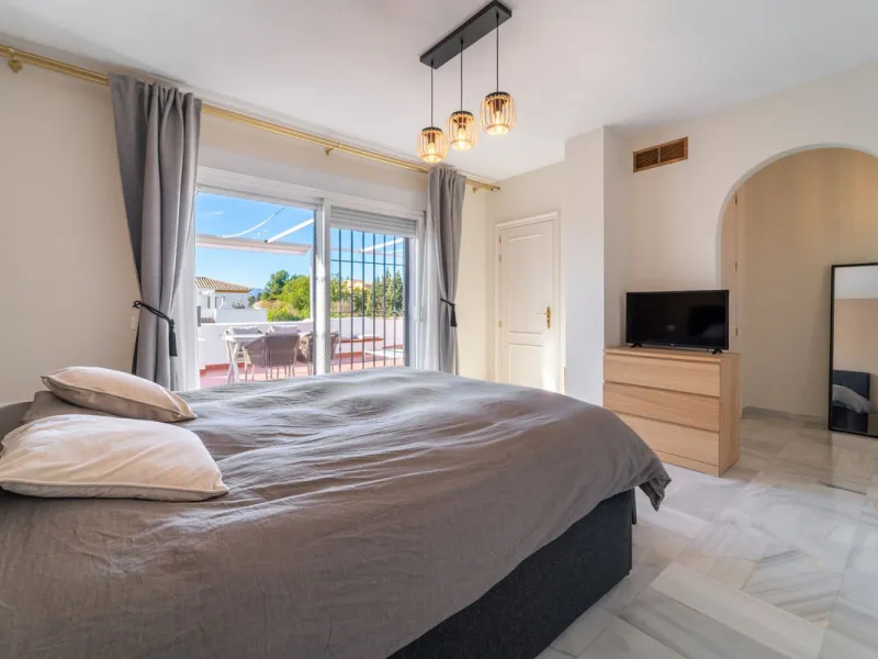 Located in the prestigious area of Nagüeles, Marbella, this elegant 3-bedroom, 3-bathroom duplex apartment occupies the first and second (top) floors of the sought-after Urb. Pueblo Bermejo, offering privacy, comfort, and an exceptional residential settin
