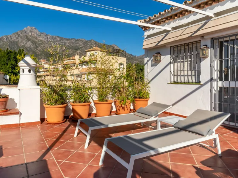 Located in the prestigious area of Nagüeles, Marbella, this elegant 3-bedroom, 3-bathroom duplex apartment occupies the first and second (top) floors of the sought-after Urb. Pueblo Bermejo, offering privacy, comfort, and an exceptional residential settin