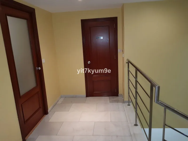 Commercial - Commercial Premises в продаже в Málaga, Málaga. Площадь дома 550 м²