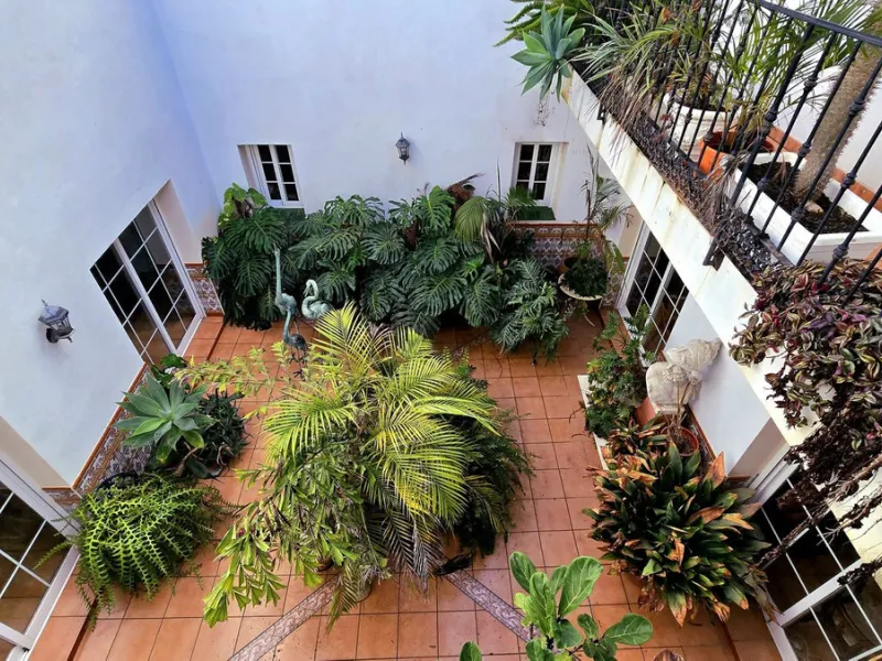 Prime Investment Opportunity – New Golden Mile