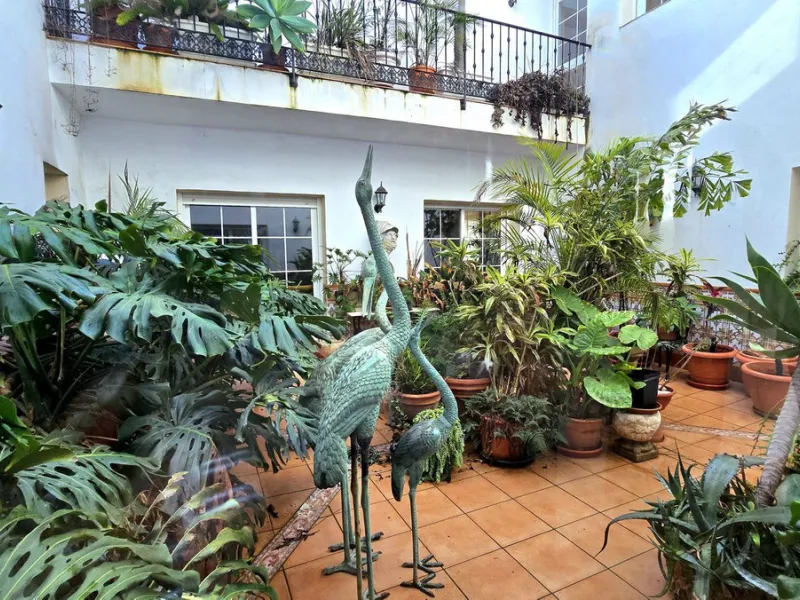 Prime Investment Opportunity – New Golden Mile