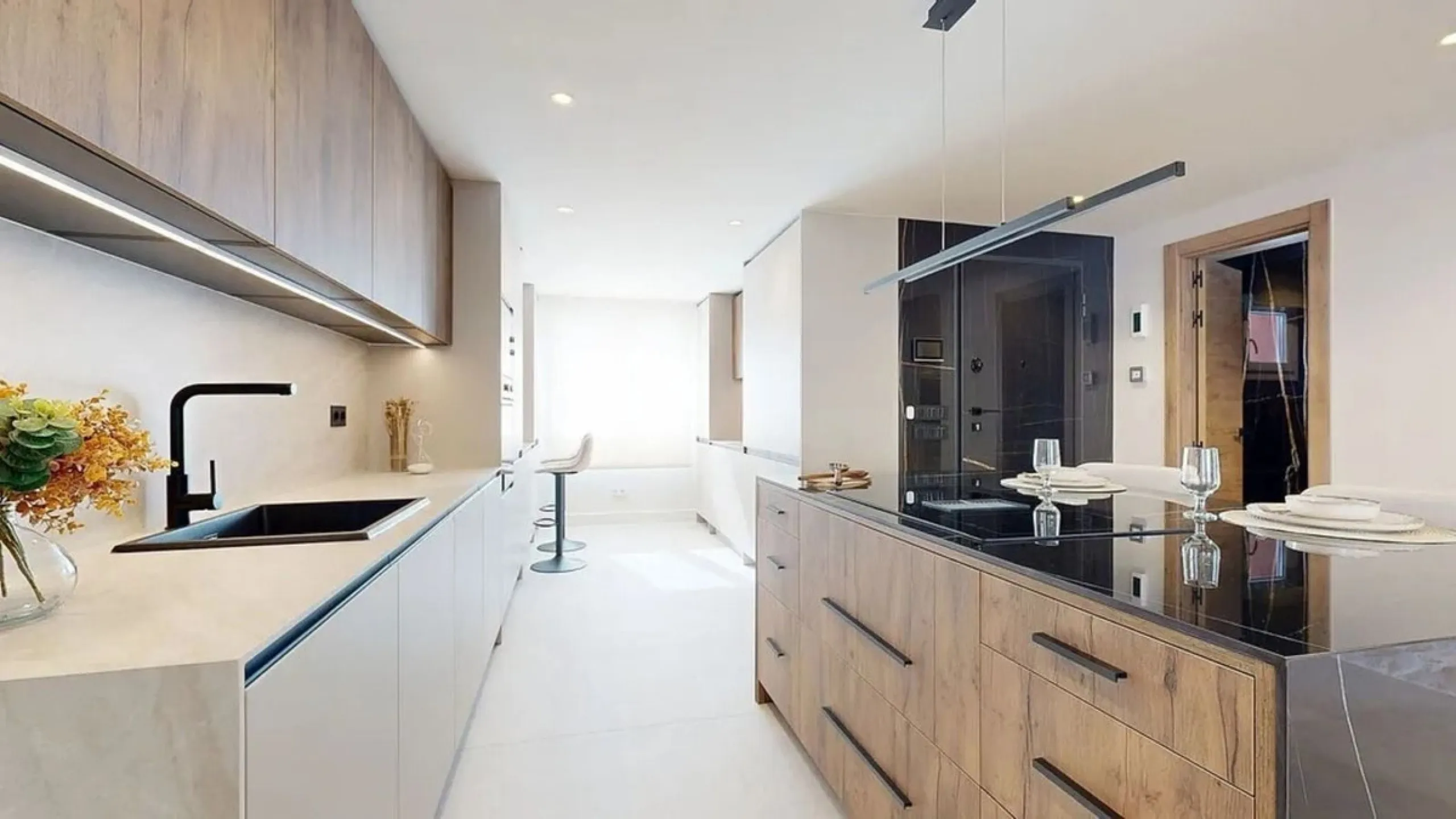 Exclusive Newly Renovated Semi-Detached Villa in Nueva Atalaya – Estepona