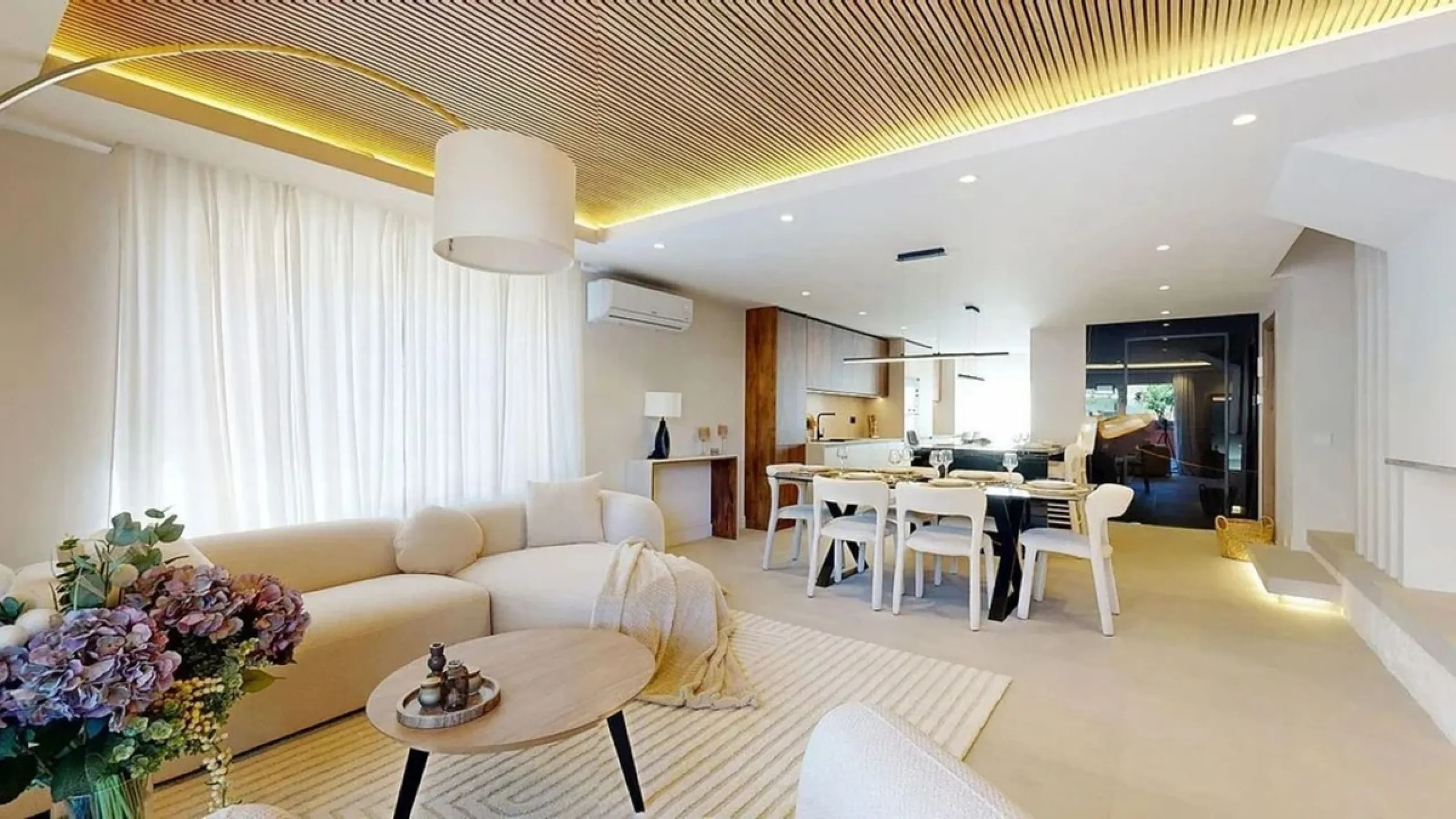 Exclusive Newly Renovated Semi-Detached Villa in Nueva Atalaya – Estepona