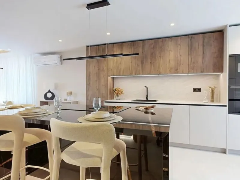 Exclusive Newly Renovated Semi-Detached Villa in Nueva Atalaya – Estepona