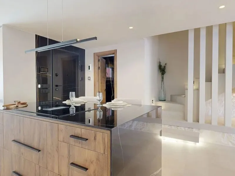 Exclusive Newly Renovated Semi-Detached Villa in Nueva Atalaya – Estepona