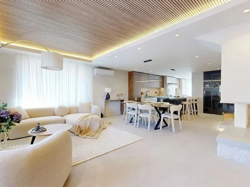 Exclusive Newly Renovated Semi-Detached Villa in Nueva Atalaya – Estepona