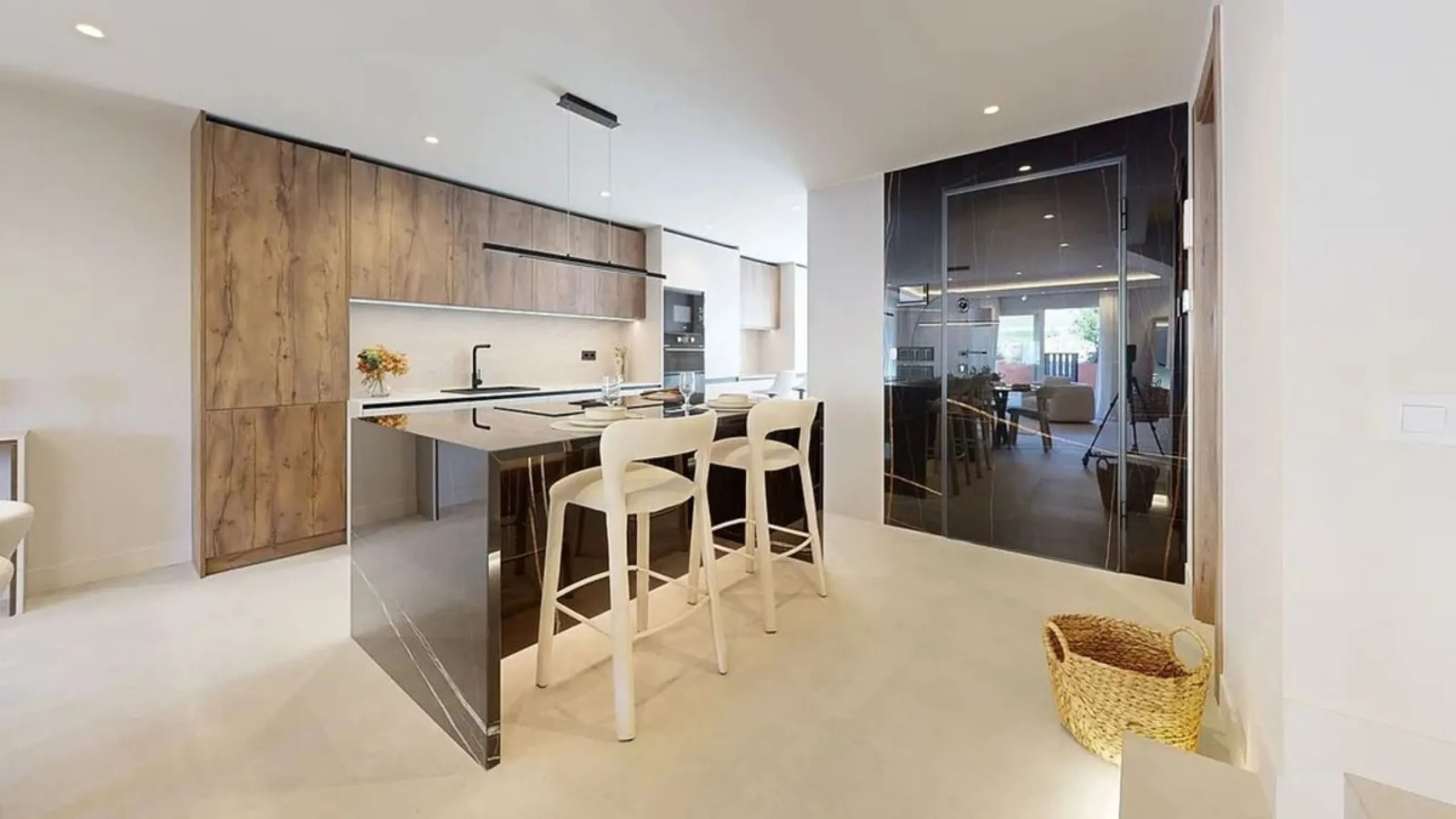 Exclusive Newly Renovated Semi-Detached Villa in Nueva Atalaya – Estepona