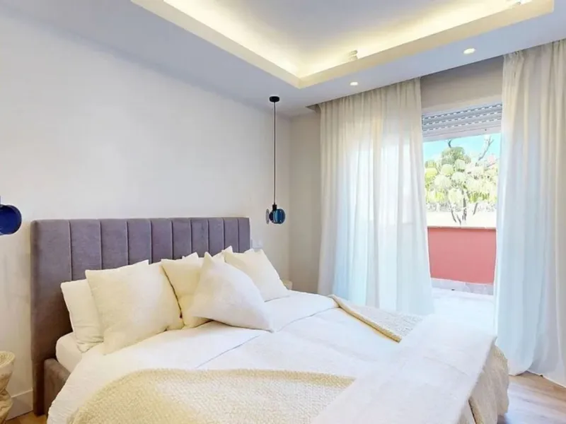 Exclusive Newly Renovated Semi-Detached Villa in Nueva Atalaya – Estepona