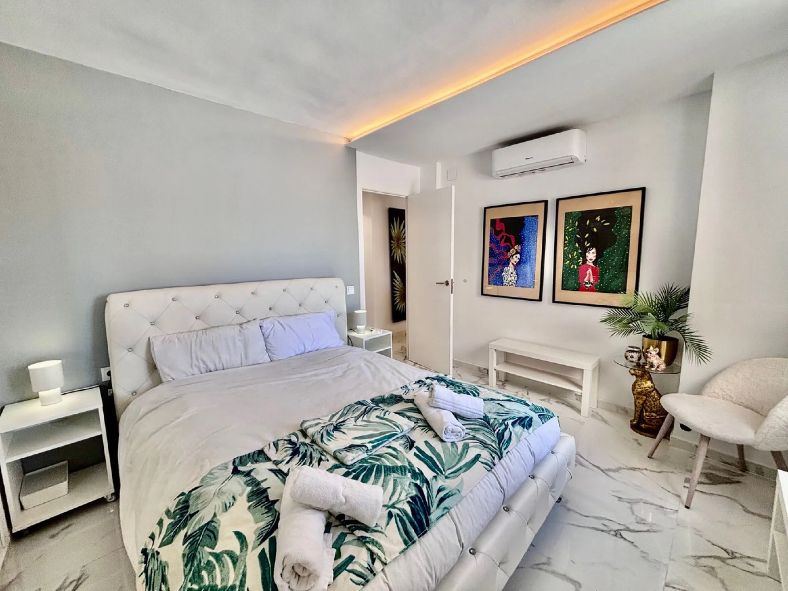 PENTHOUSE 100 M from the BEACH Edf Lepanto