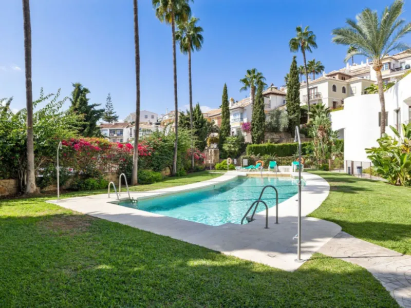Luxuriöse Wohnung zu verkaufen im Einfamilienhaus, Mijas Golf