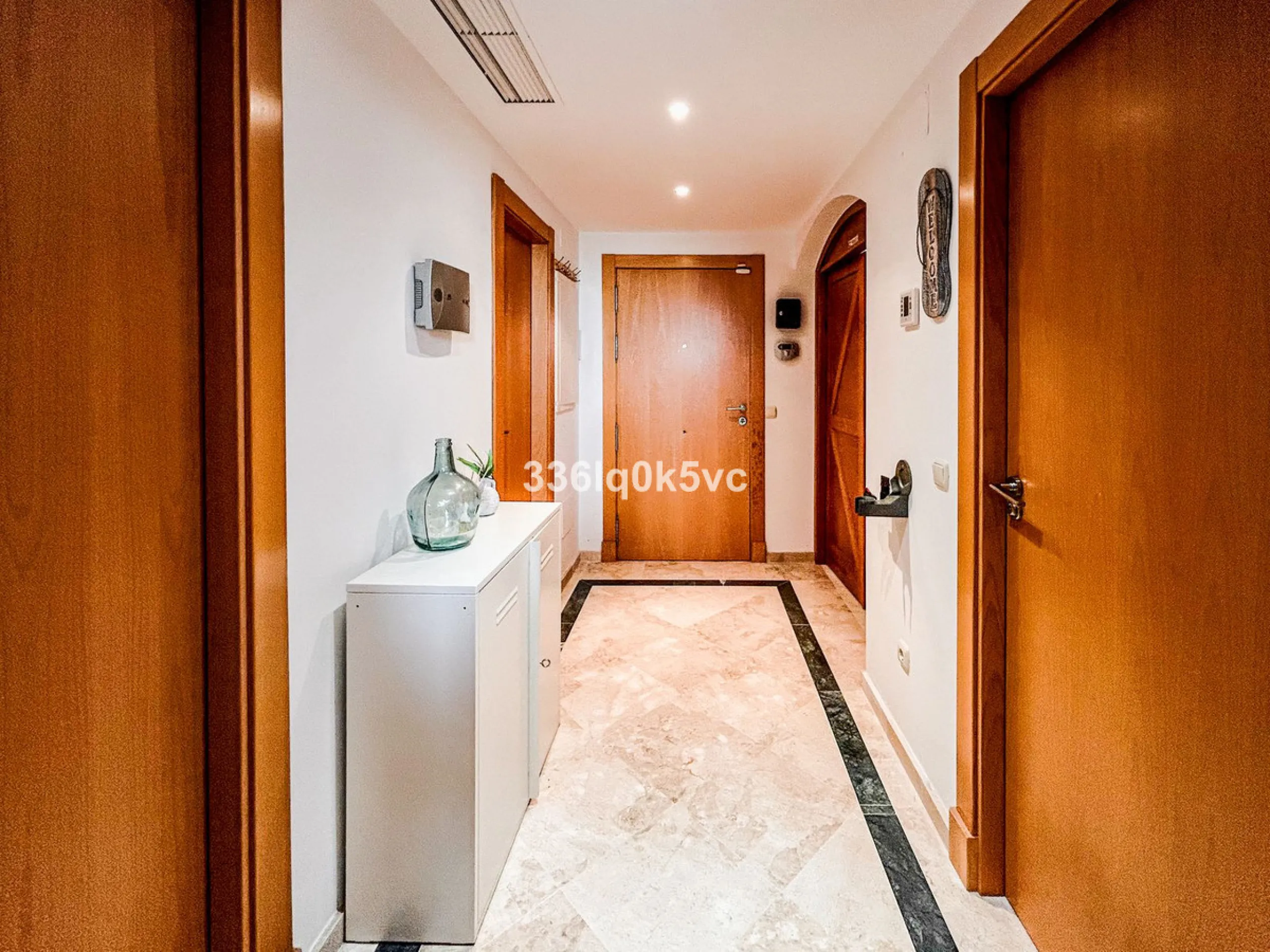 Apartment - Ground Floor Apartment в продаже в Casares, Málaga. В доме 2 спален и 2 ванных комнат. Площадь дома 90 м²