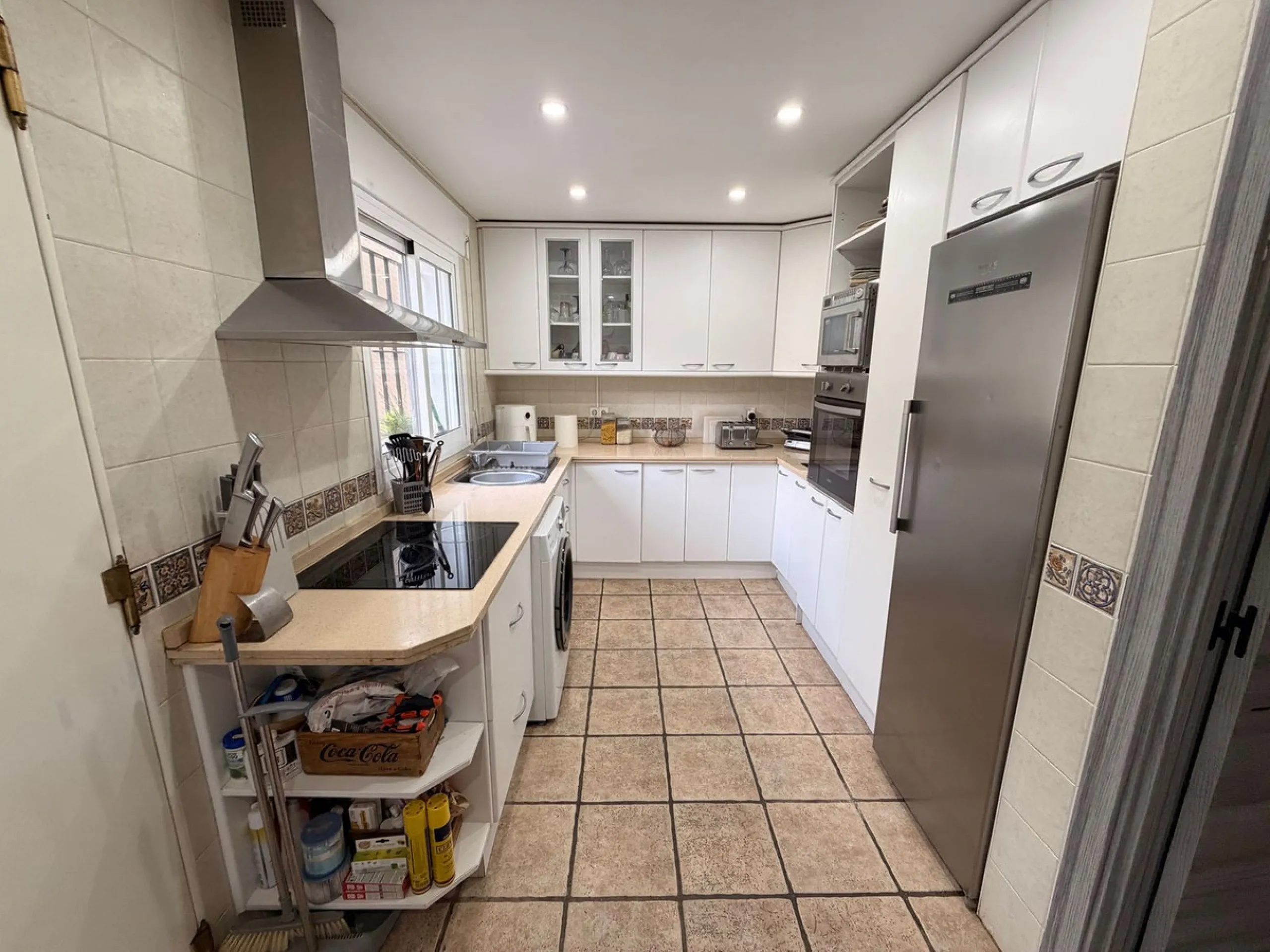 Spacious Townhouse with Separate Apartment in Calahonda