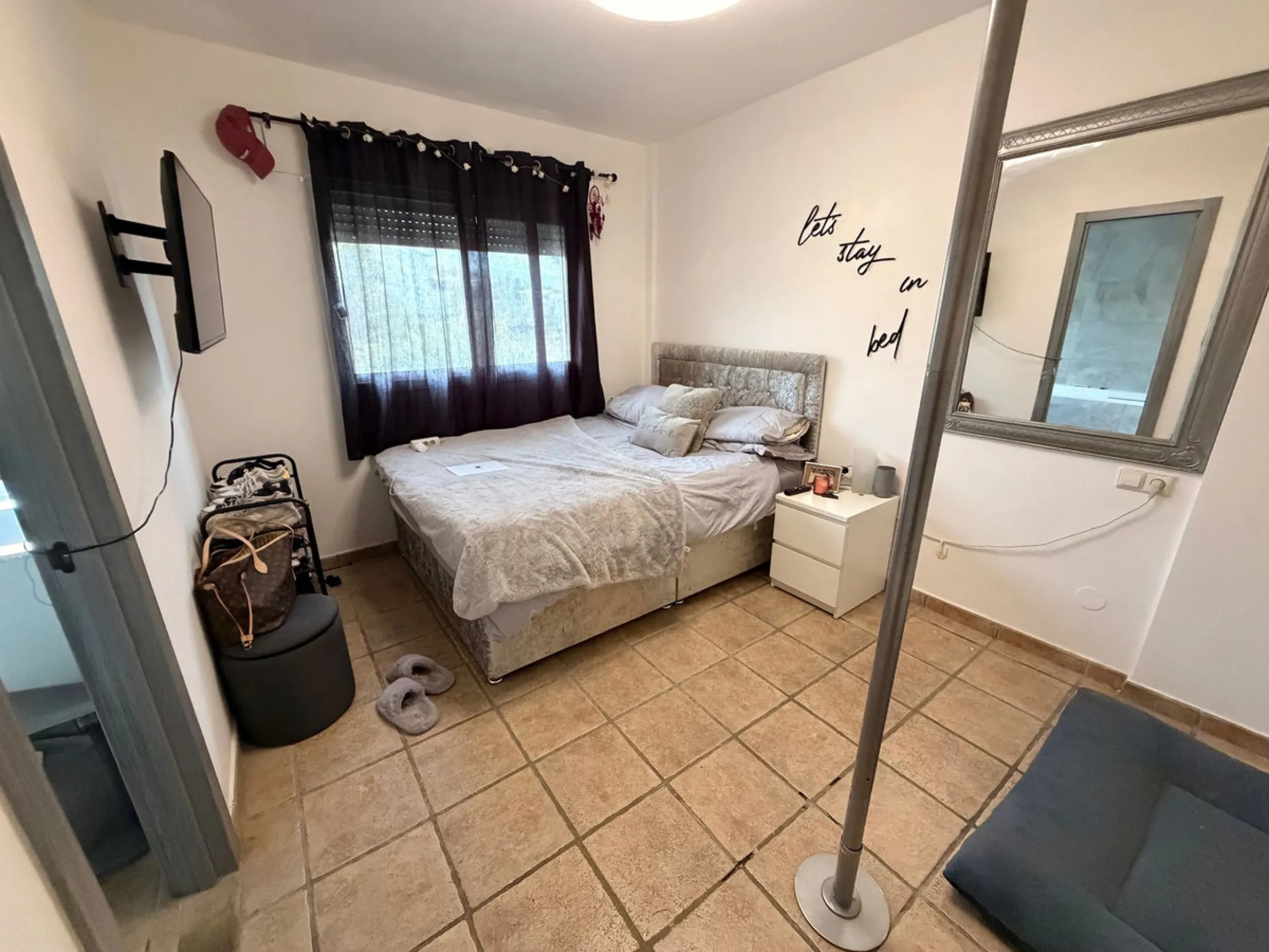 Spacious Townhouse with Separate Apartment in Calahonda