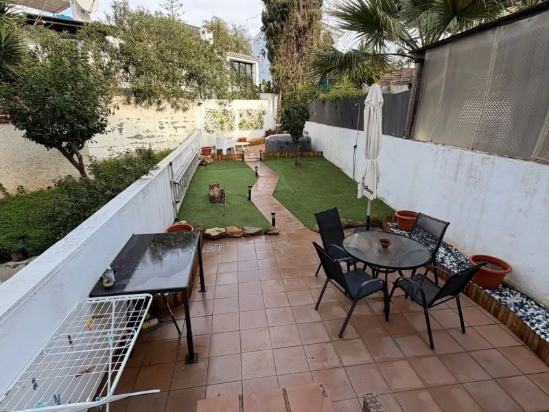 Spacious Townhouse with Separate Apartment in Calahonda