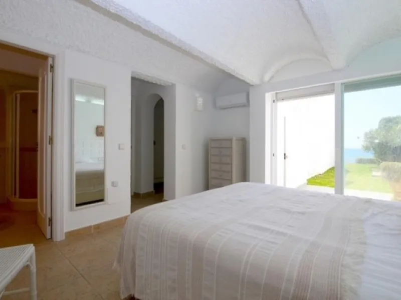 RARE OPORTUNITY!  Frontline with direct access to the beach - walking distance to Estepona Old town and easy transport links.