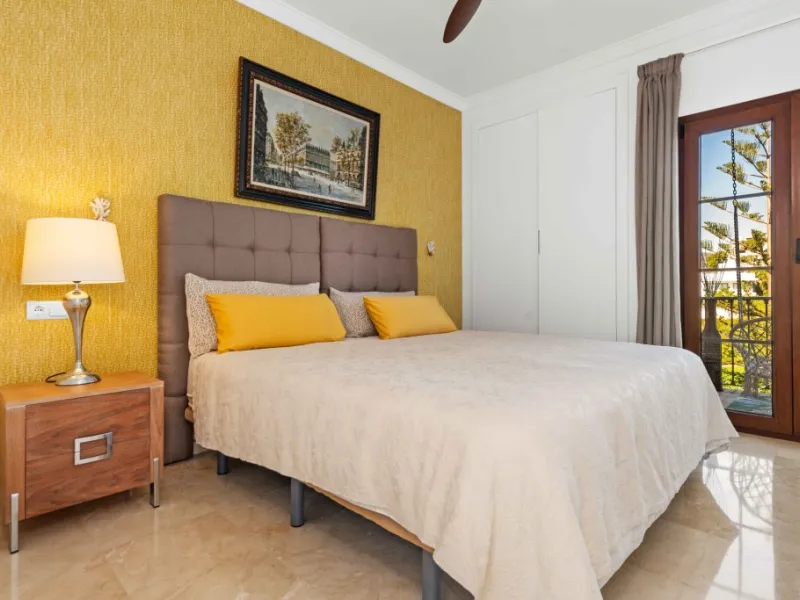 Superb opportunity to acquire this stunning Andalusian-style 4-bedroom detached villa, with private pool on the ever-sought-after New Golden Mile in Estepona. This property offers luxury living and convenience in a serene residential area, right on the do