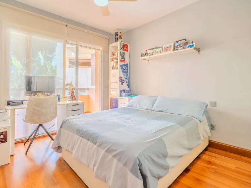 This elegant apartment is located in an exclusive gated residential complex surrounded by nature, offering complete tranquility and privacy. The complex has few properties and is monitored by security cameras at all times.