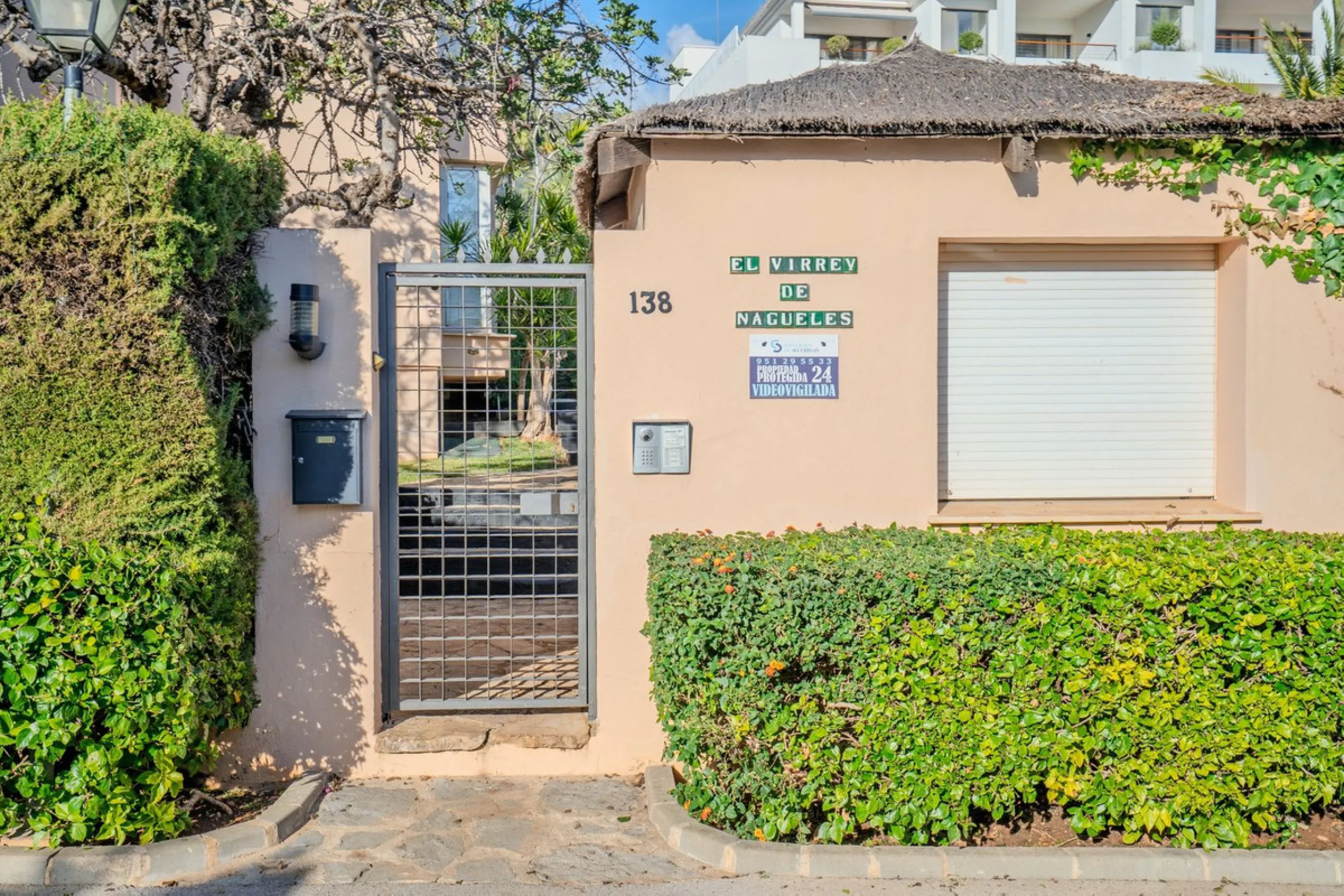 This elegant apartment is located in an exclusive gated residential complex surrounded by nature, offering complete tranquility and privacy. The complex has few properties and is monitored by security cameras at all times.