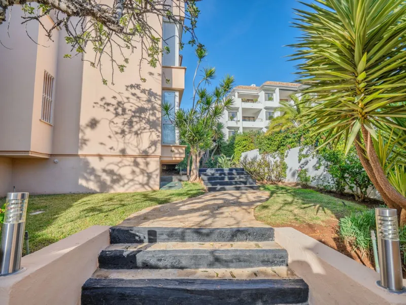 This elegant apartment is located in an exclusive gated residential complex surrounded by nature, offering complete tranquility and privacy. The complex has few properties and is monitored by security cameras at all times.