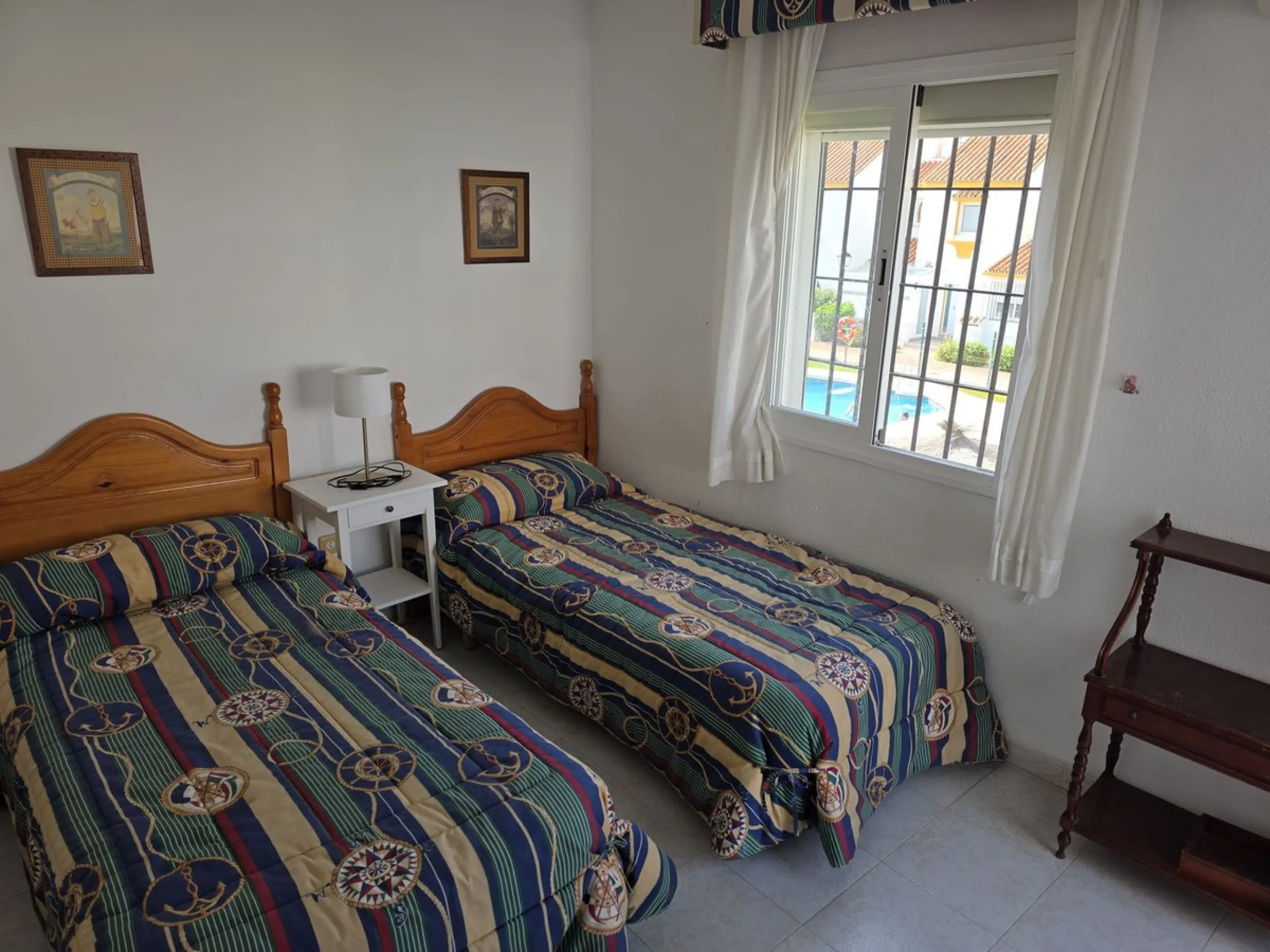 House - Townhouse в продаже в Casares, Málaga. В доме 3 спален и 3 ванных комнат. Площадь дома 262 м²