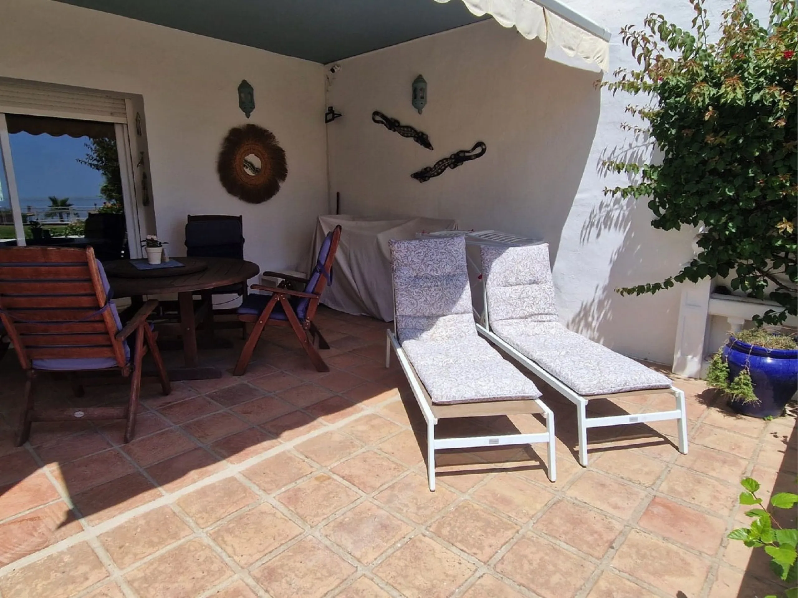 Exclusive South-Facing Beachfront Townhouse with Panoramic Sea Views in Bahía de Casares – Costa del Sol