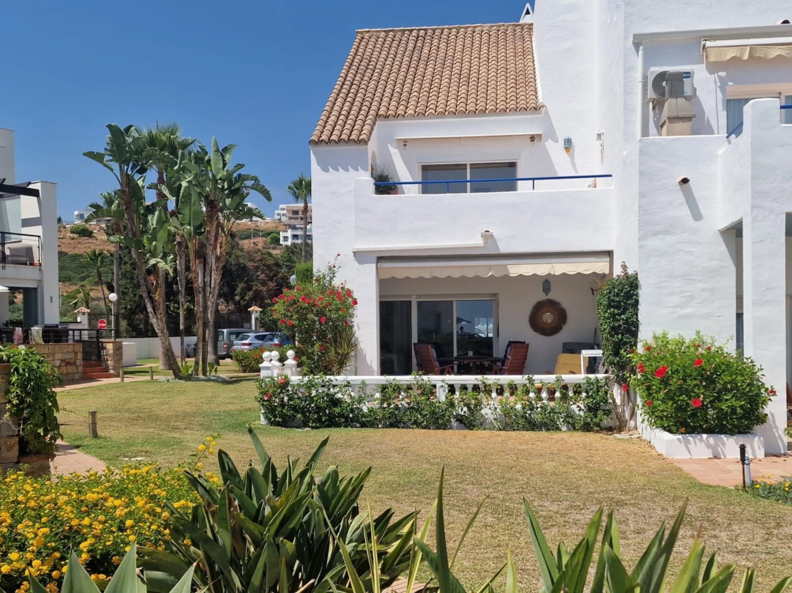 Exclusive South-Facing Beachfront Townhouse with Panoramic Sea Views in Bahía de Casares – Costa del Sol