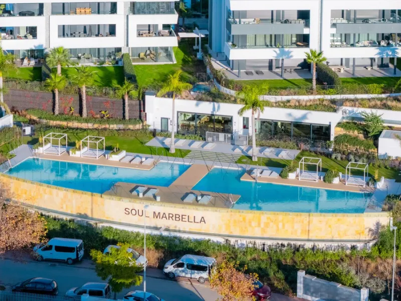 Elegant Middle-Floor Apartment with Panoramic Sea Views in Santa Clara, Marbella