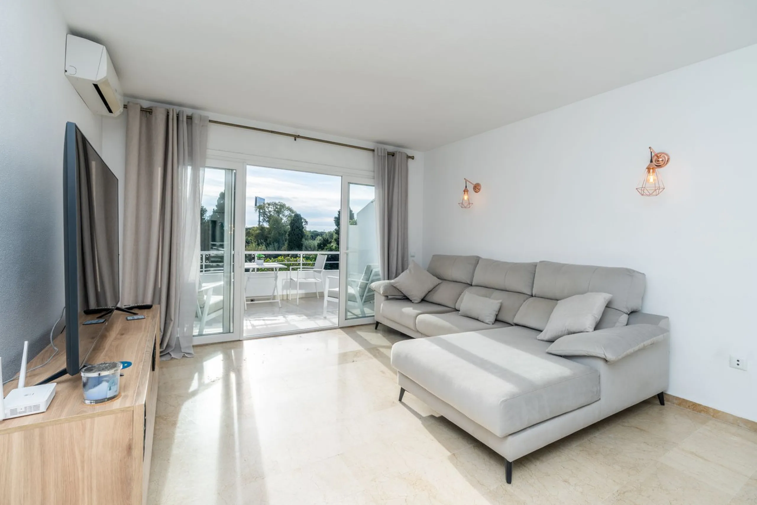 Welcome to this stylish recently renovated 2 bedroom, 2 bathroom apartment.