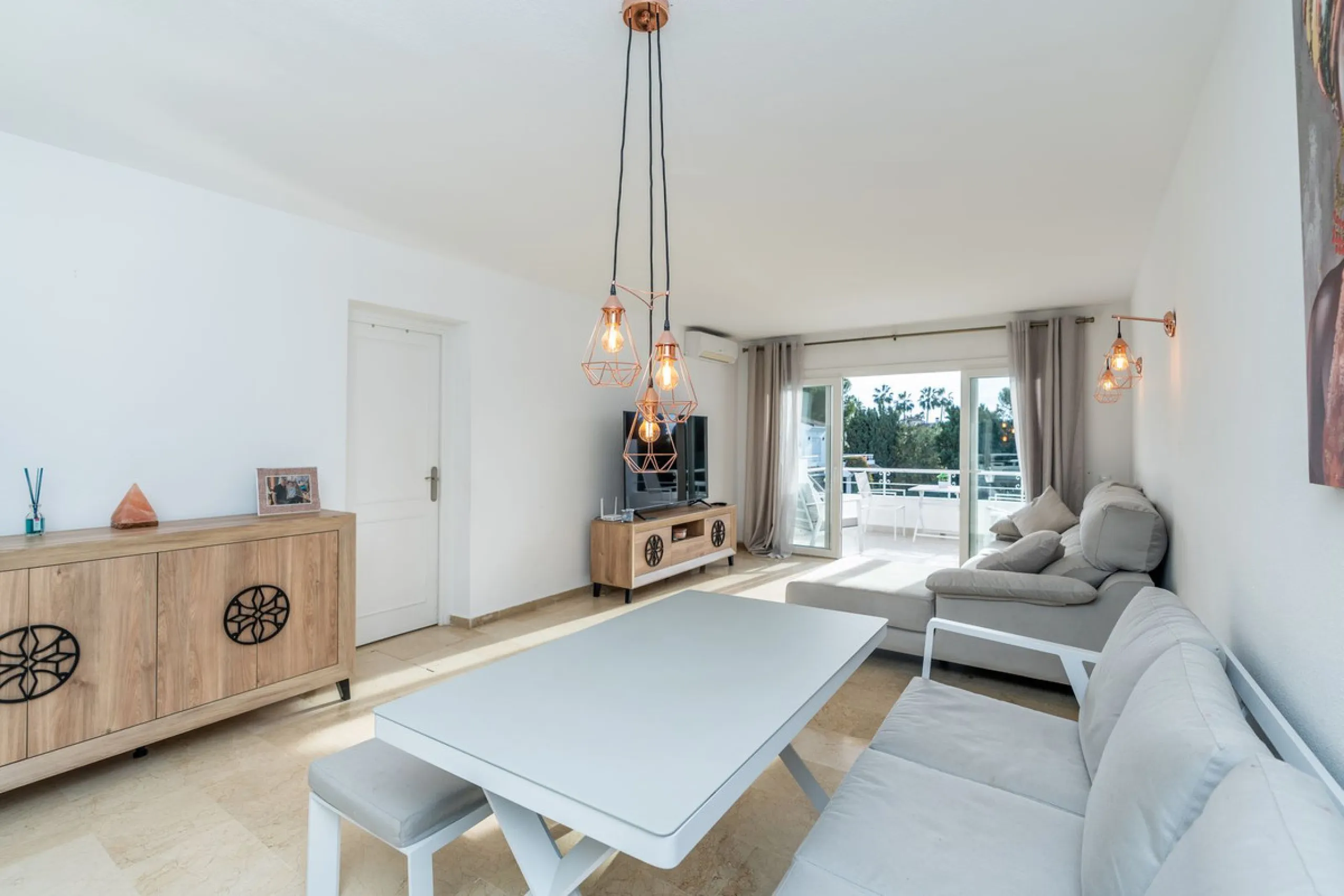 Welcome to this stylish recently renovated 2 bedroom, 2 bathroom apartment.