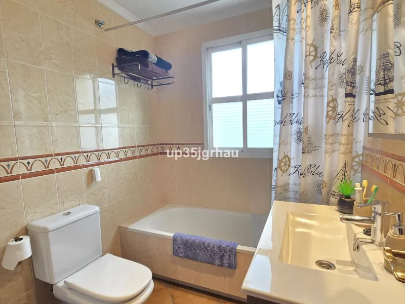 A magnificent 4-bedroom townhouse (195 m2) is for sale in Cancelada. This spacious and bright family home faces south and is located in a quiet and highly sought-after area of ​​Cancelada, ideal for families.