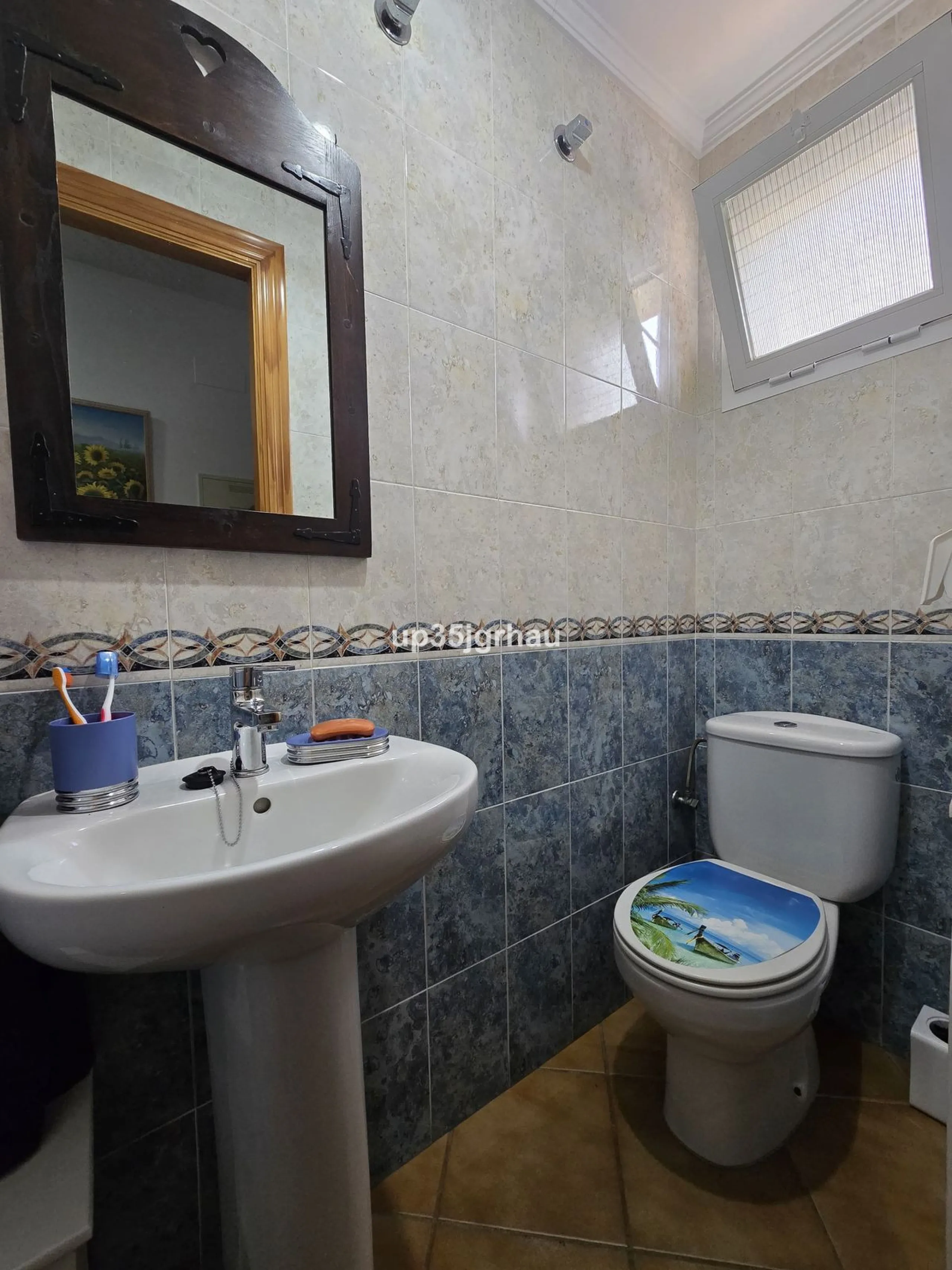 A magnificent 4-bedroom townhouse (195 m2) is for sale in Cancelada. This spacious and bright family home faces south and is located in a quiet and highly sought-after area of ​​Cancelada, ideal for families.