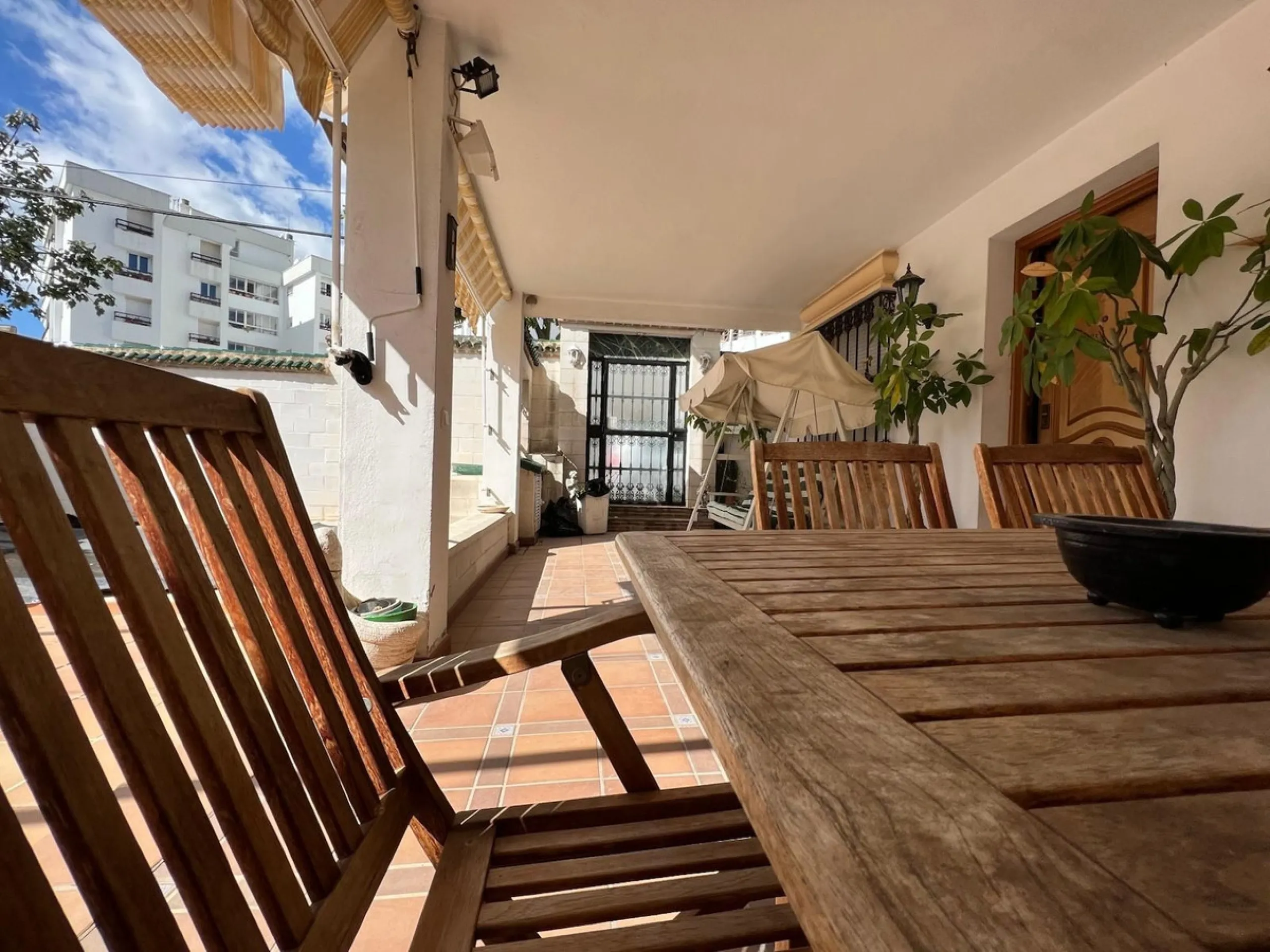 Stunning Detached Villa with Private Pool and Panoramic Views in Nueva Andalucía, Marbella – Costa del Sol