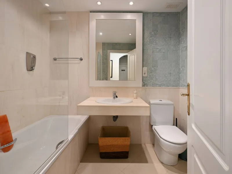 Frontline Beach 2-Bedroom Apartment in Mi Capricho, Calahonda