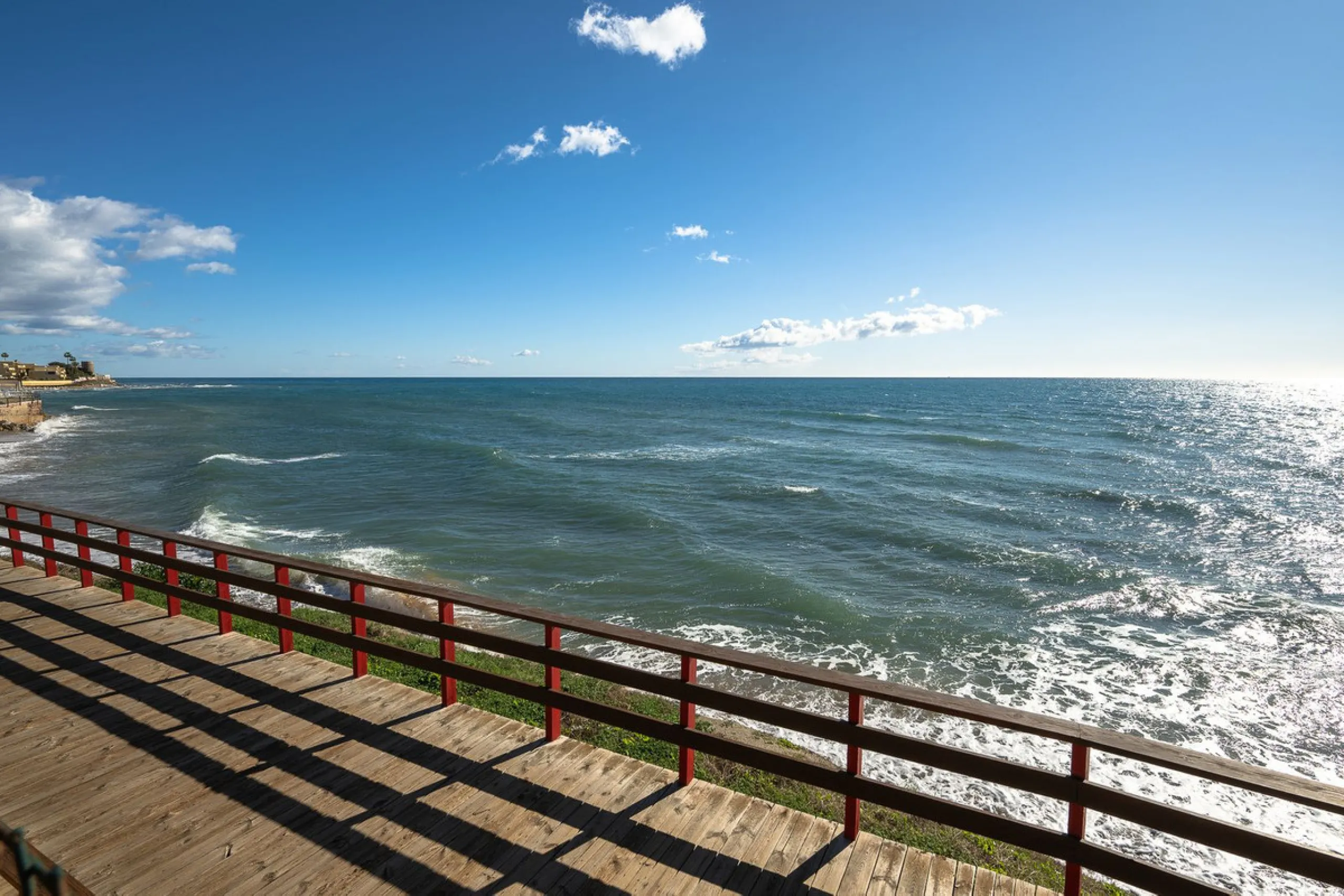 Frontline Beach 2-Bedroom Apartment in Mi Capricho, Calahonda