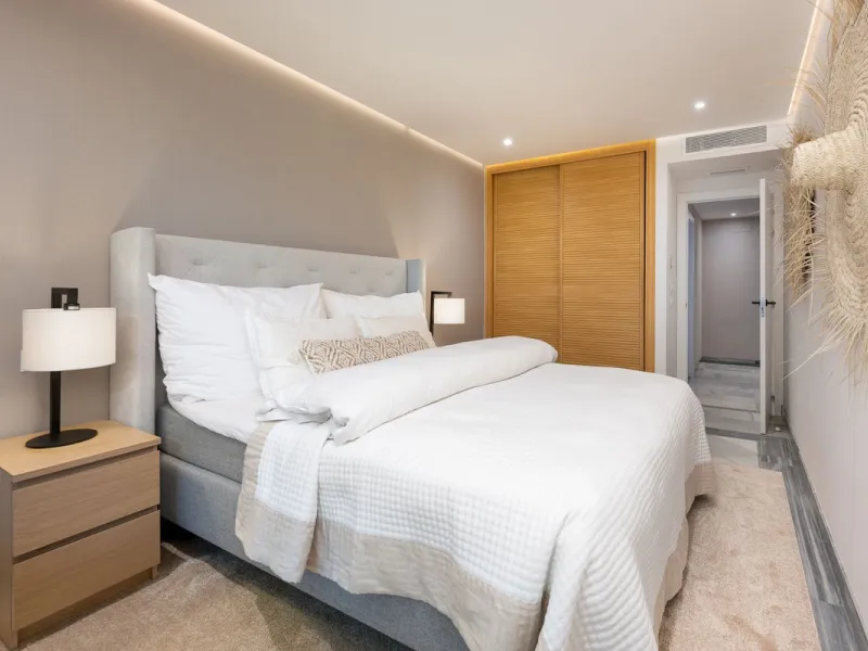 Apartment - Middle Floor Apartment в продаже в Marbella, Málaga. В доме 2 спален и 1 ванных комнат. Площадь дома 100 м²