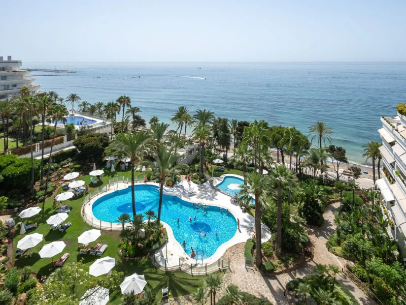 Apartment - Middle Floor Apartment в продаже в Marbella, Málaga. В доме 2 спален и 1 ванных комнат. Площадь дома 100 м²