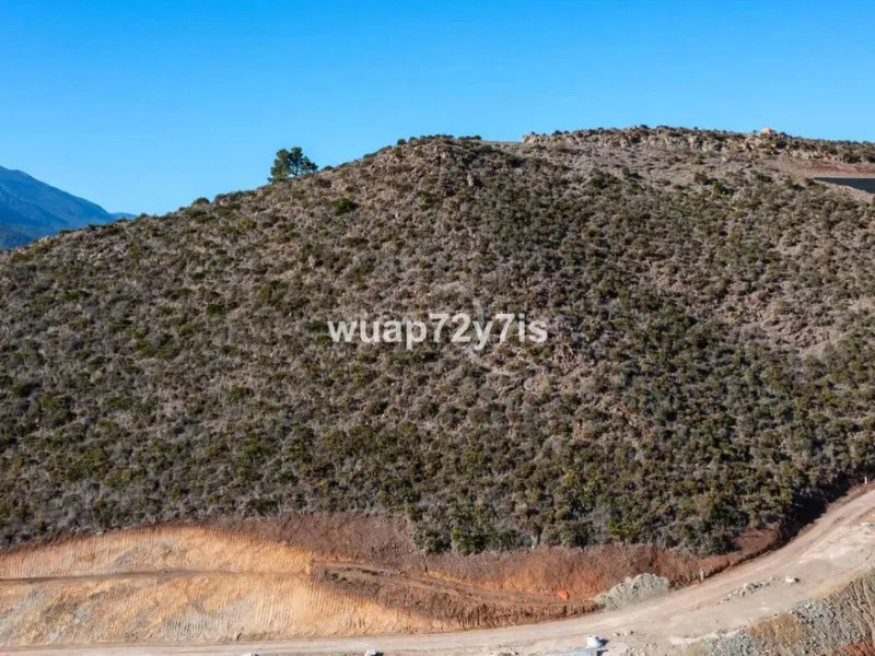 Plot - Residential Plot в продаже в Benahavís, Málaga. Площадь дома 435 м². Площадь участка 2144 м²