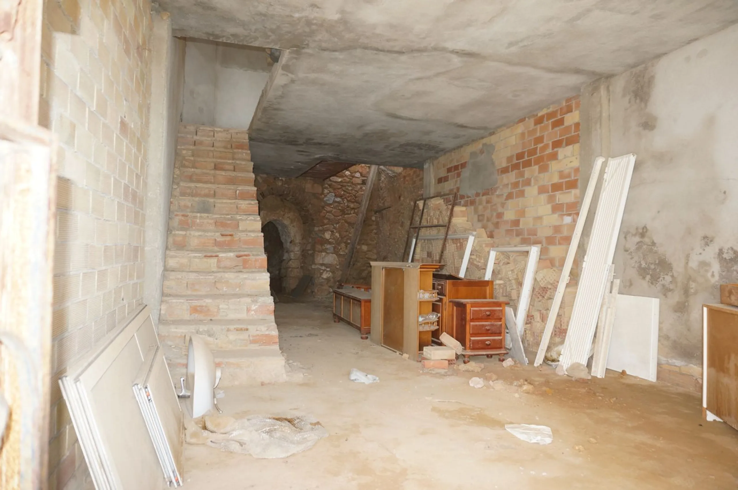 PANORAMIC SEA VIEWS & INFINITE POTENTIAL IN MIJAS PUEBLO; A DIAMOND IN THE ROUGH