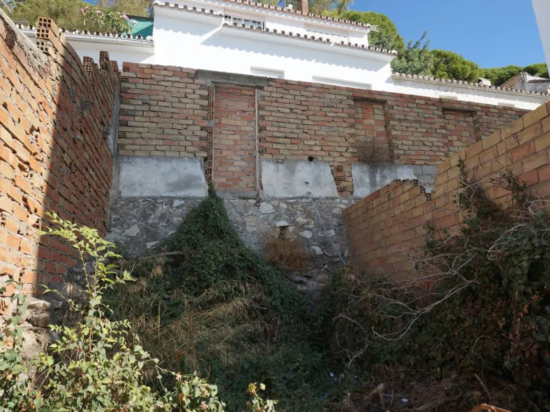 PANORAMIC SEA VIEWS & INFINITE POTENTIAL IN MIJAS PUEBLO; A DIAMOND IN THE ROUGH