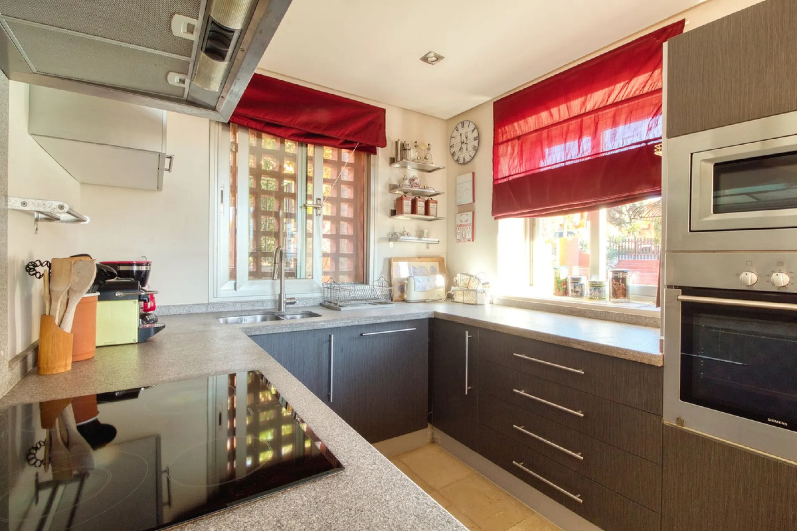 Exceptional Corner Townhouse with Panoramic Sea Views.
