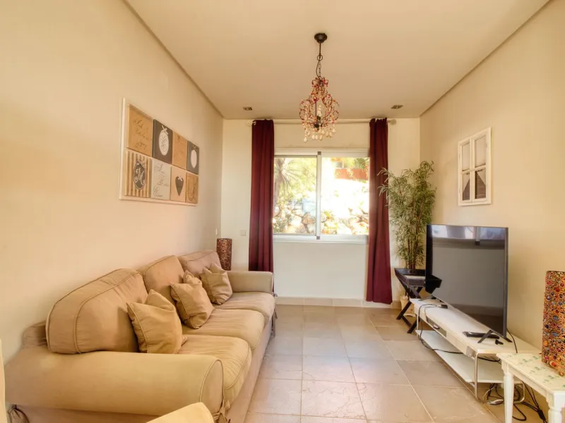 Exceptional Corner Townhouse with Panoramic Sea Views.