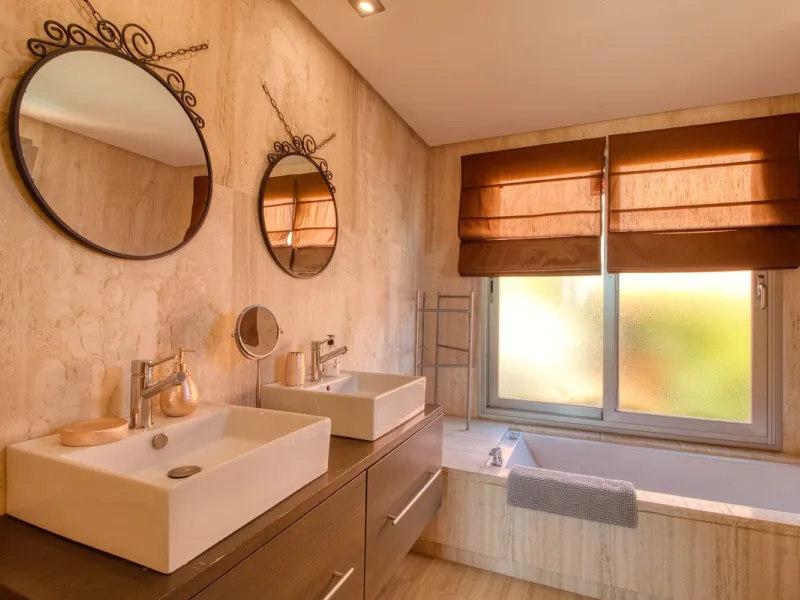 Exceptional Corner Townhouse with Panoramic Sea Views.