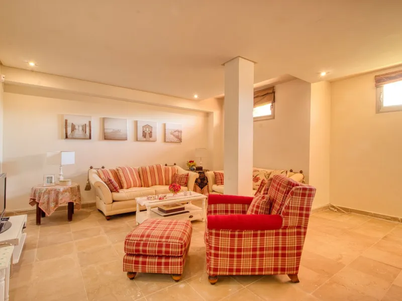 Exceptional Corner Townhouse with Panoramic Sea Views.