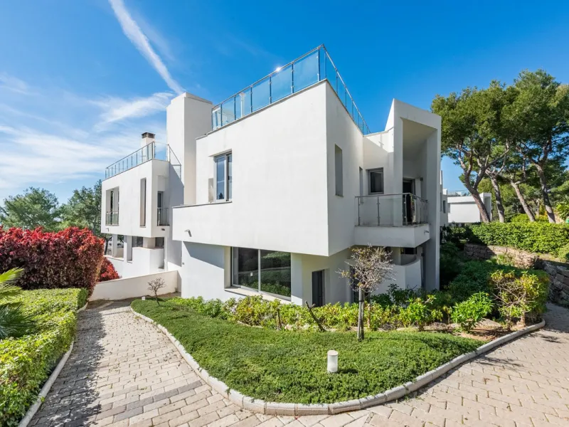 An Exceptional Luxury Residence on Marbella's Golden Mile