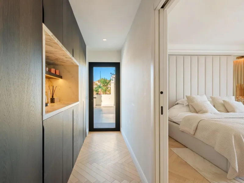 Apartment - Penthouse Duplex в продаже в Marbella, Málaga. В доме 3 спален и 4 ванных комнат. Площадь дома 183 м²